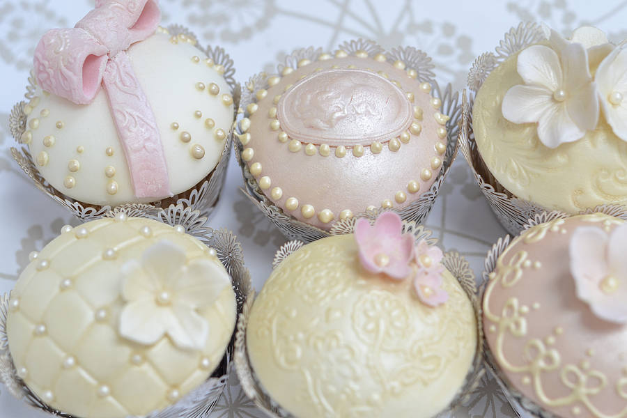 rosalind wedding cakes vintage cupcakes  collection vintage   miller by cupcakes couture pictures